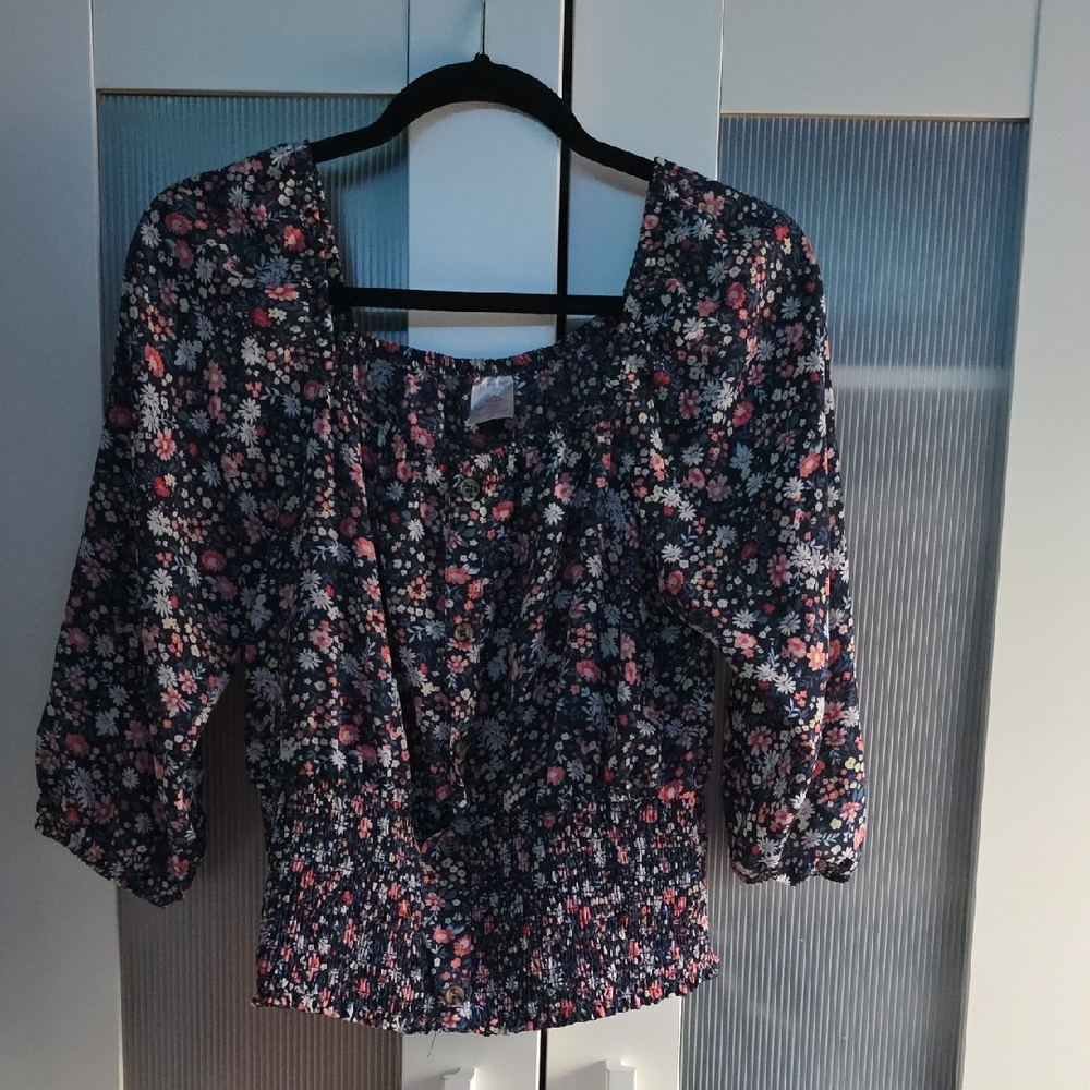 Floral Women's Top - Black and Pink